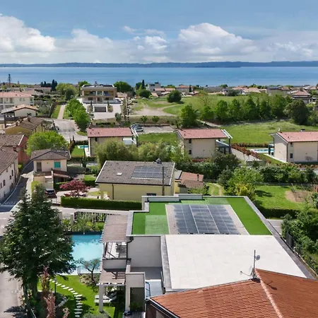 Carlotta Olivo Apartment Lazise